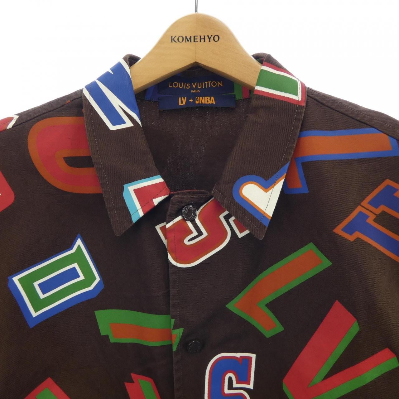 ルイヴィトン LOUIS VUITTON NBAバスケットボールレターオーバーシャツ HLS01WES9 S/Sシャツ