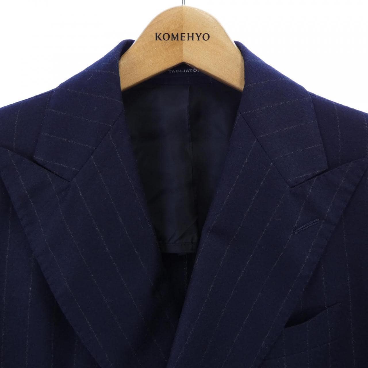 タリアトーレ TAGLIATORE スーツ