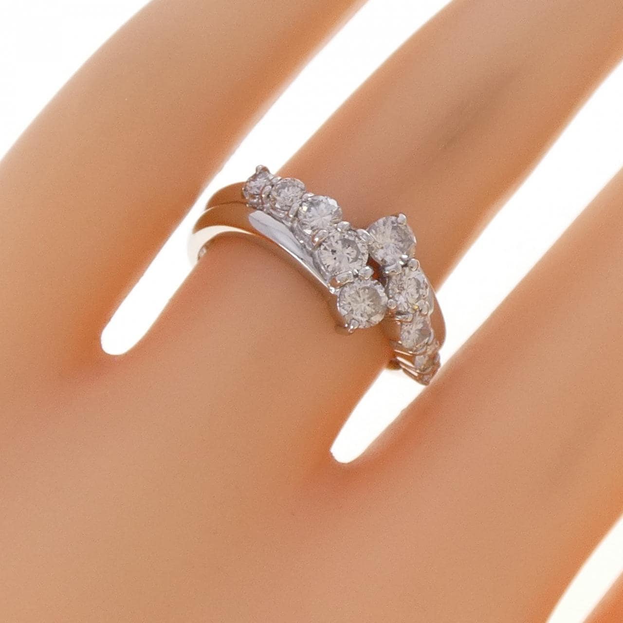 PT900 ダイヤモンド リング 1.00CT