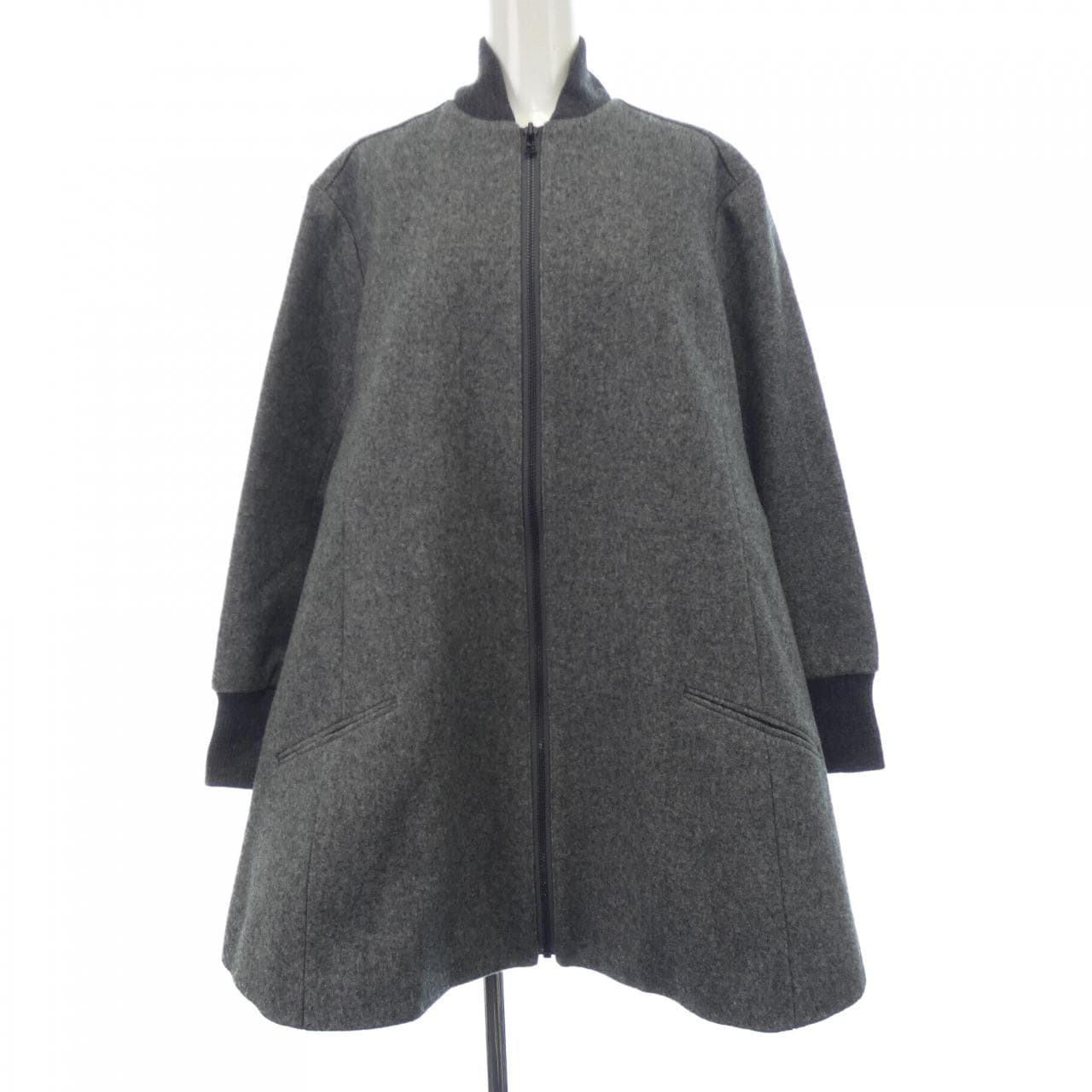 ルシェルブルー LE CIEL BLEU コート