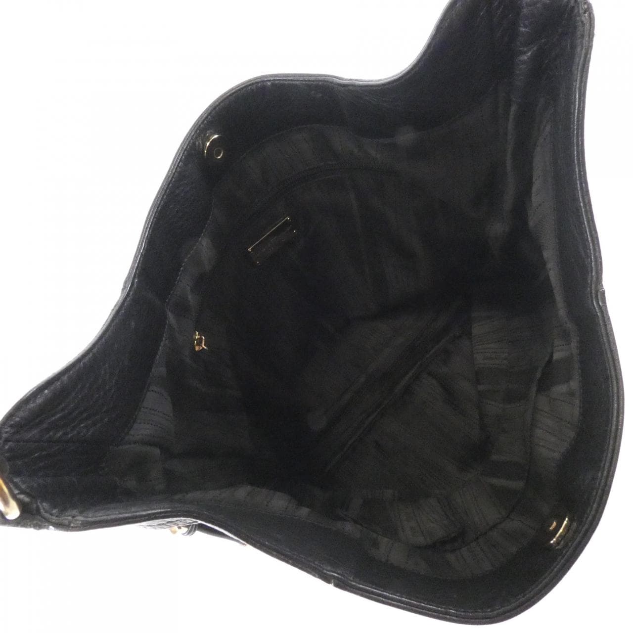 SALVATORE FERRAGAMO 21 D104 包