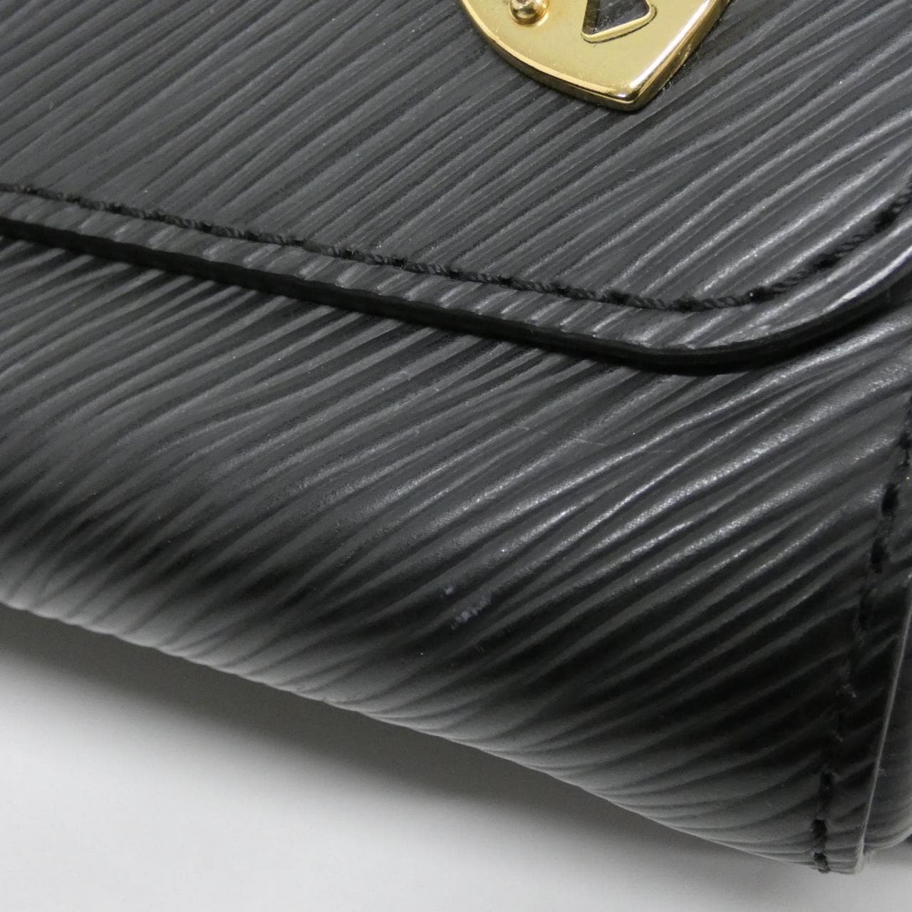 ルイヴィトン エピ(ラブロック) ツイスト MM M52891 ショルダーバッグ