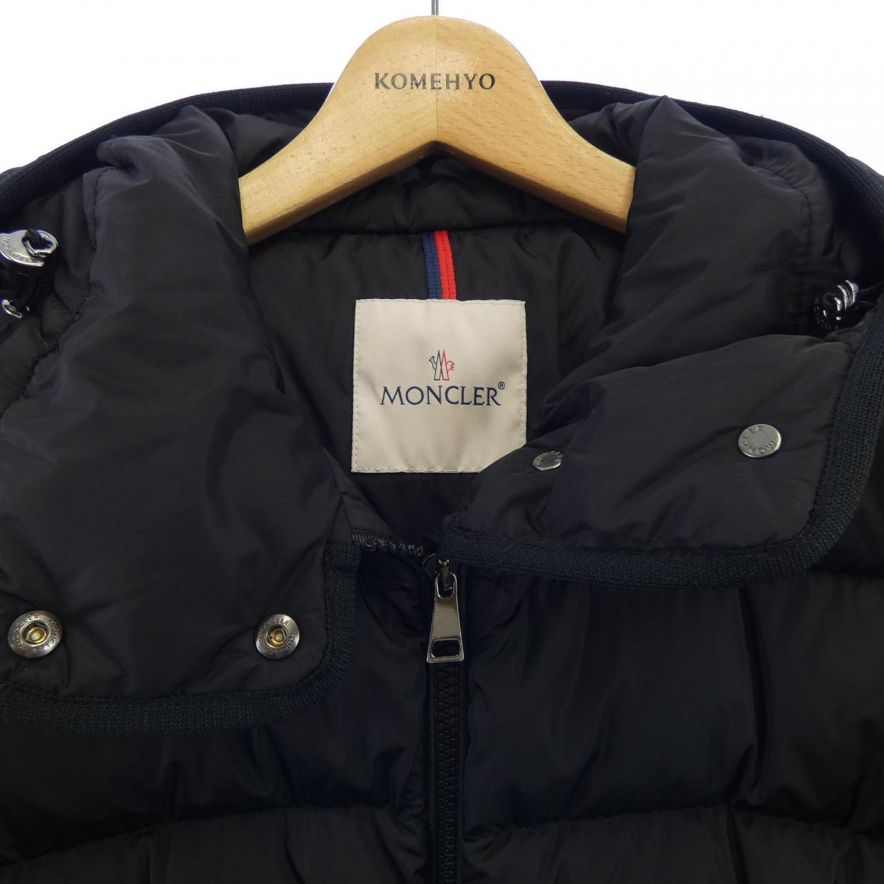 モンクレール MONCLER ダウンコート