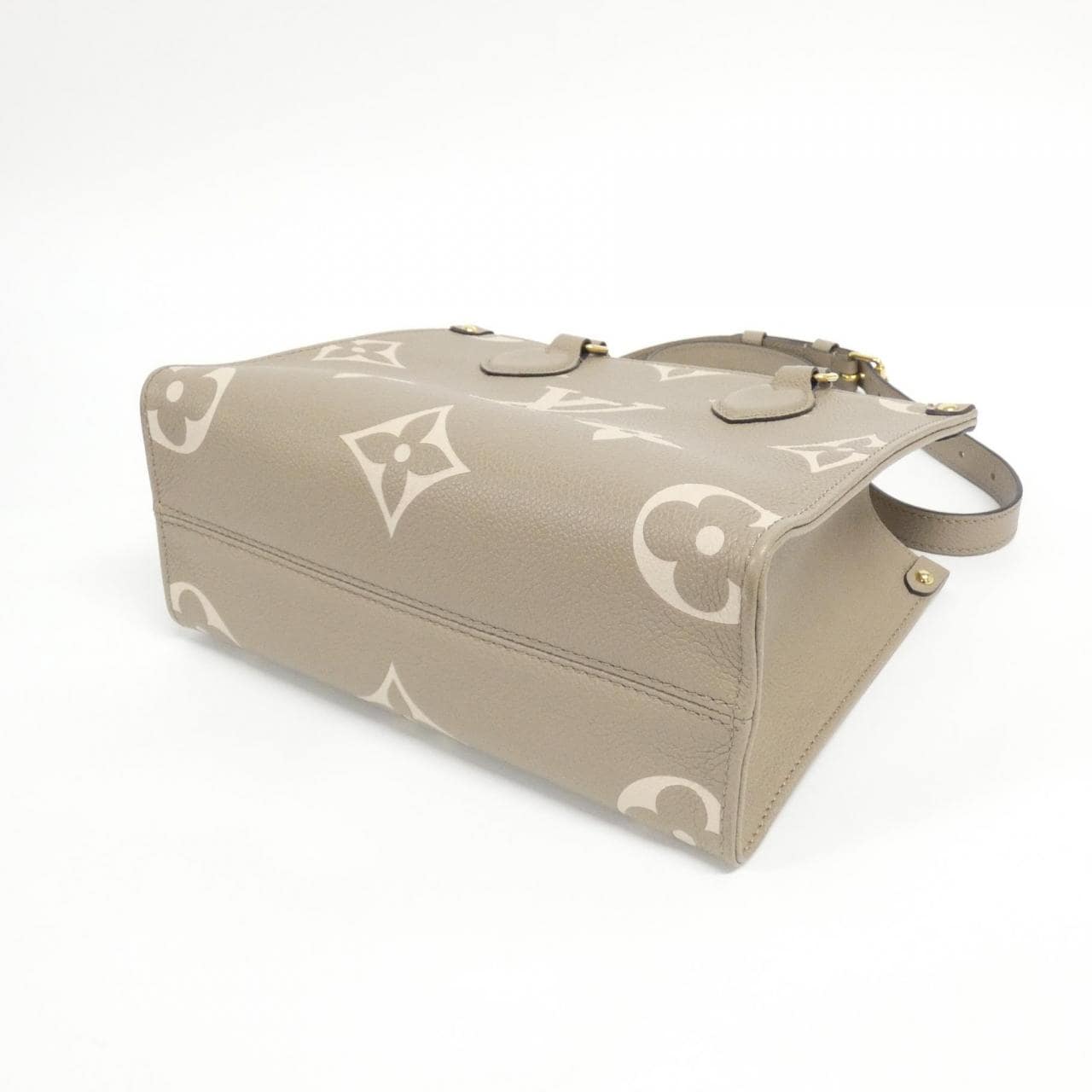 ルイヴィトン バイカラー モノグラム アンプラント オンザゴー PM M45779 バッグ