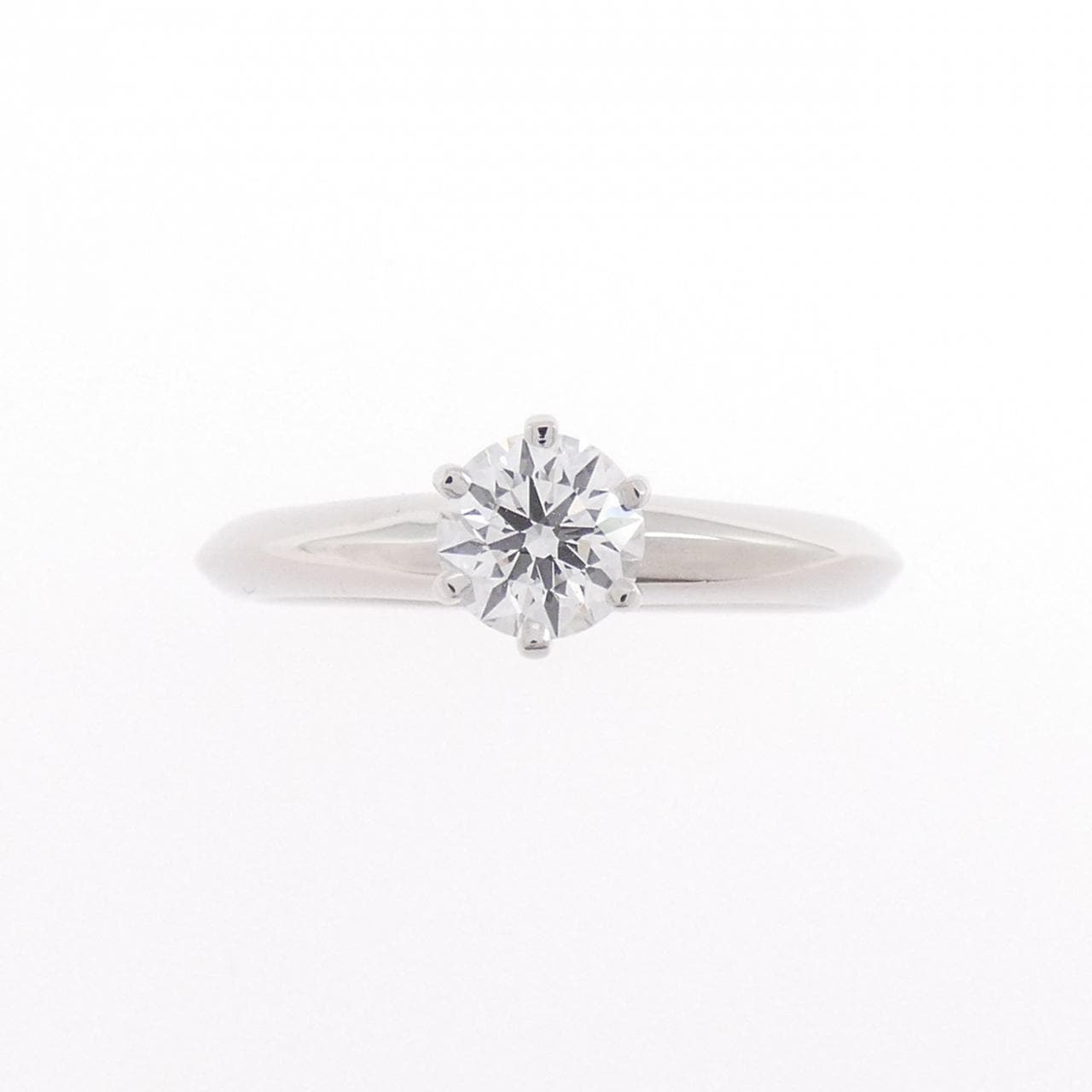 ティファニー クラシックソリティア リング 0.43CT D VS1