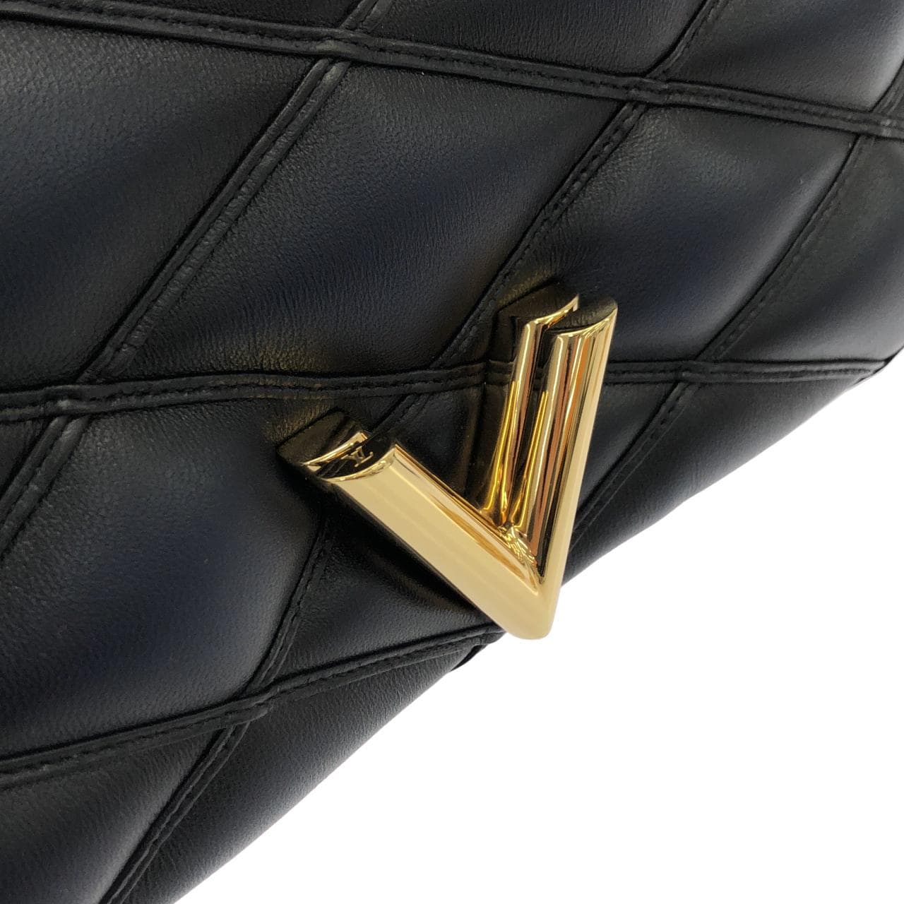 ルイヴィトン GO-14 MM M23682 ショルダーバッグ