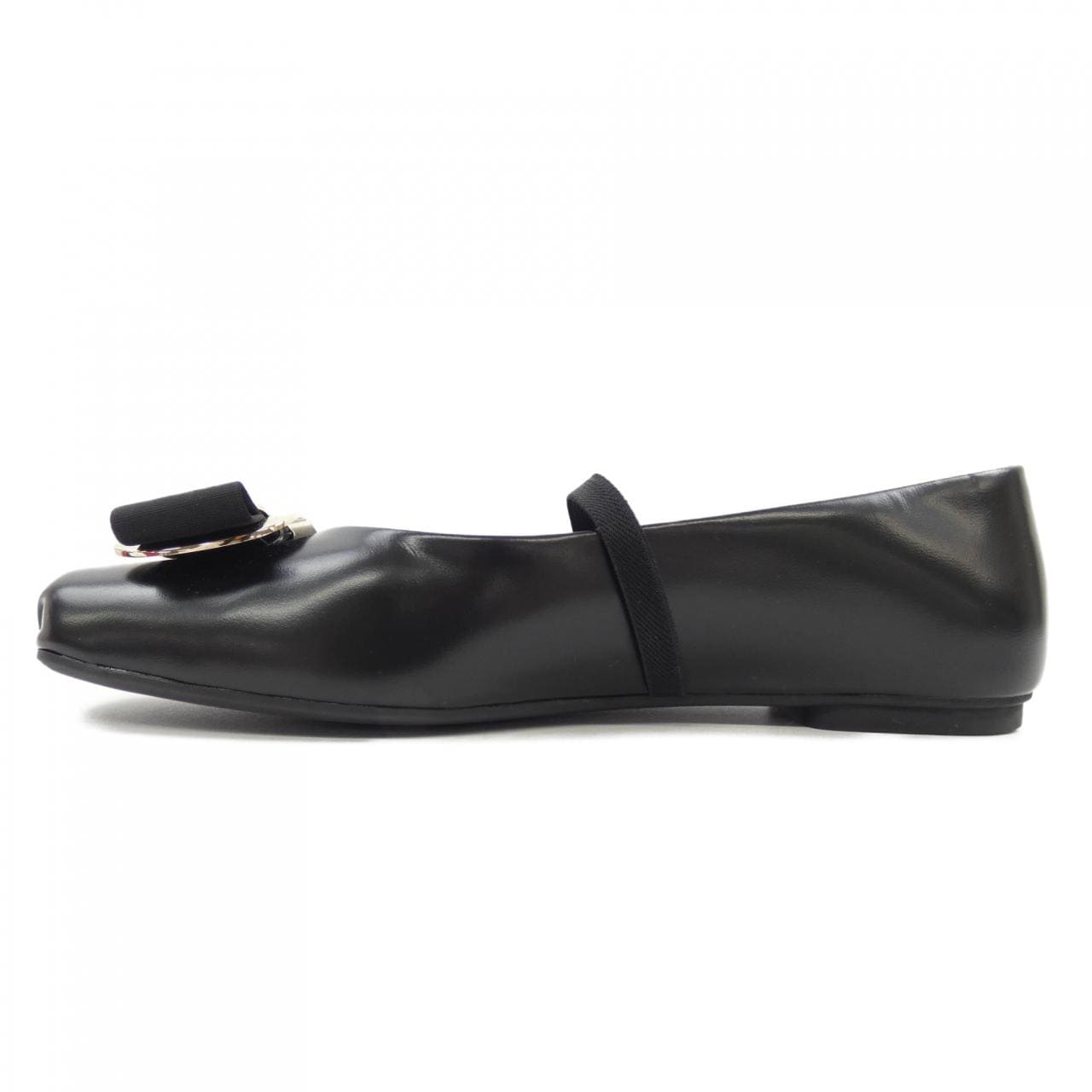 フェラガモ FERRAGAMO フラットシューズ