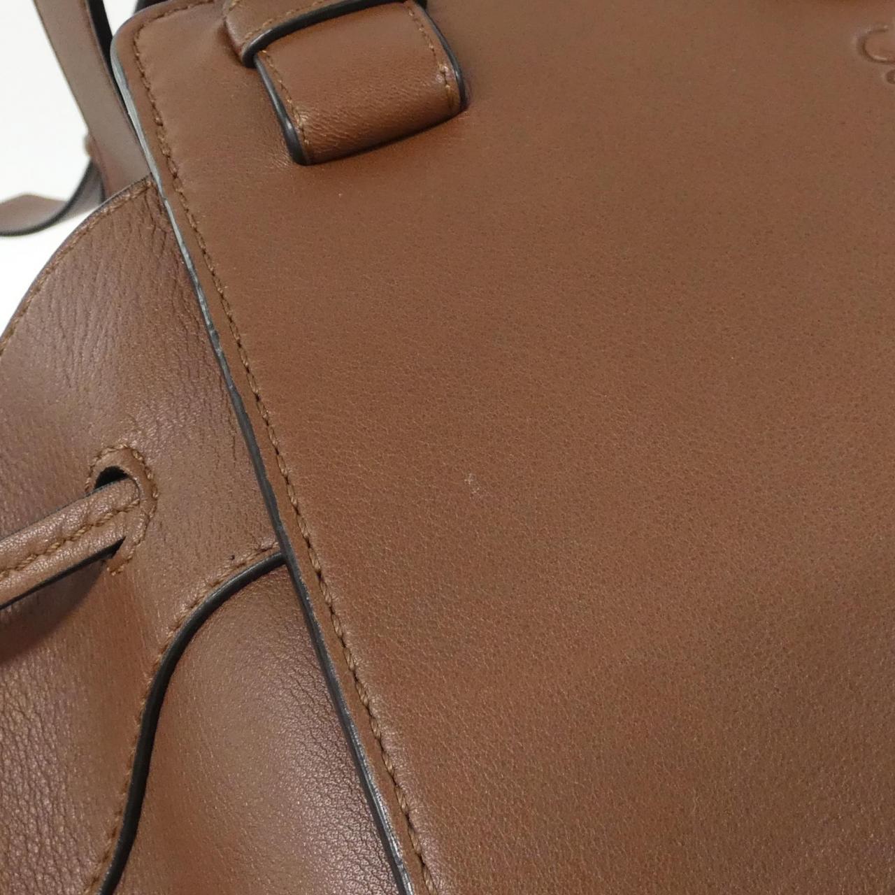 ロエベ ハンモック ドローストリング ミディアム 329 77 V06 ショルダーバッグ