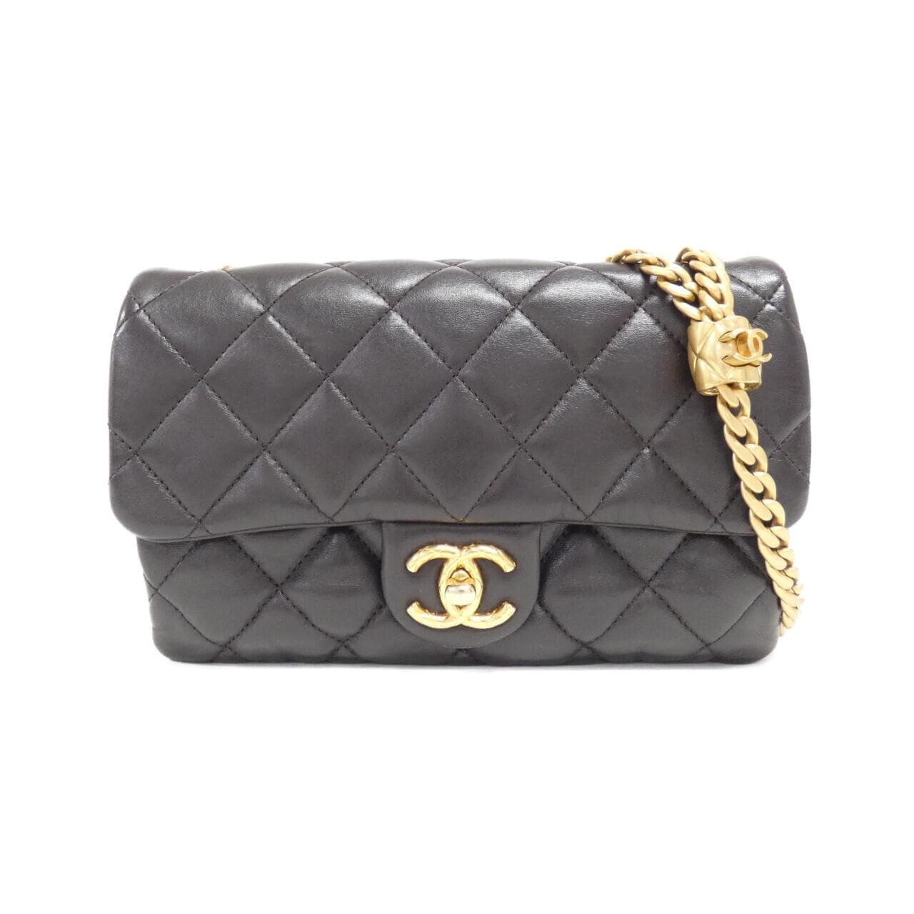 CHANEL AS3393 Shoulder Bag