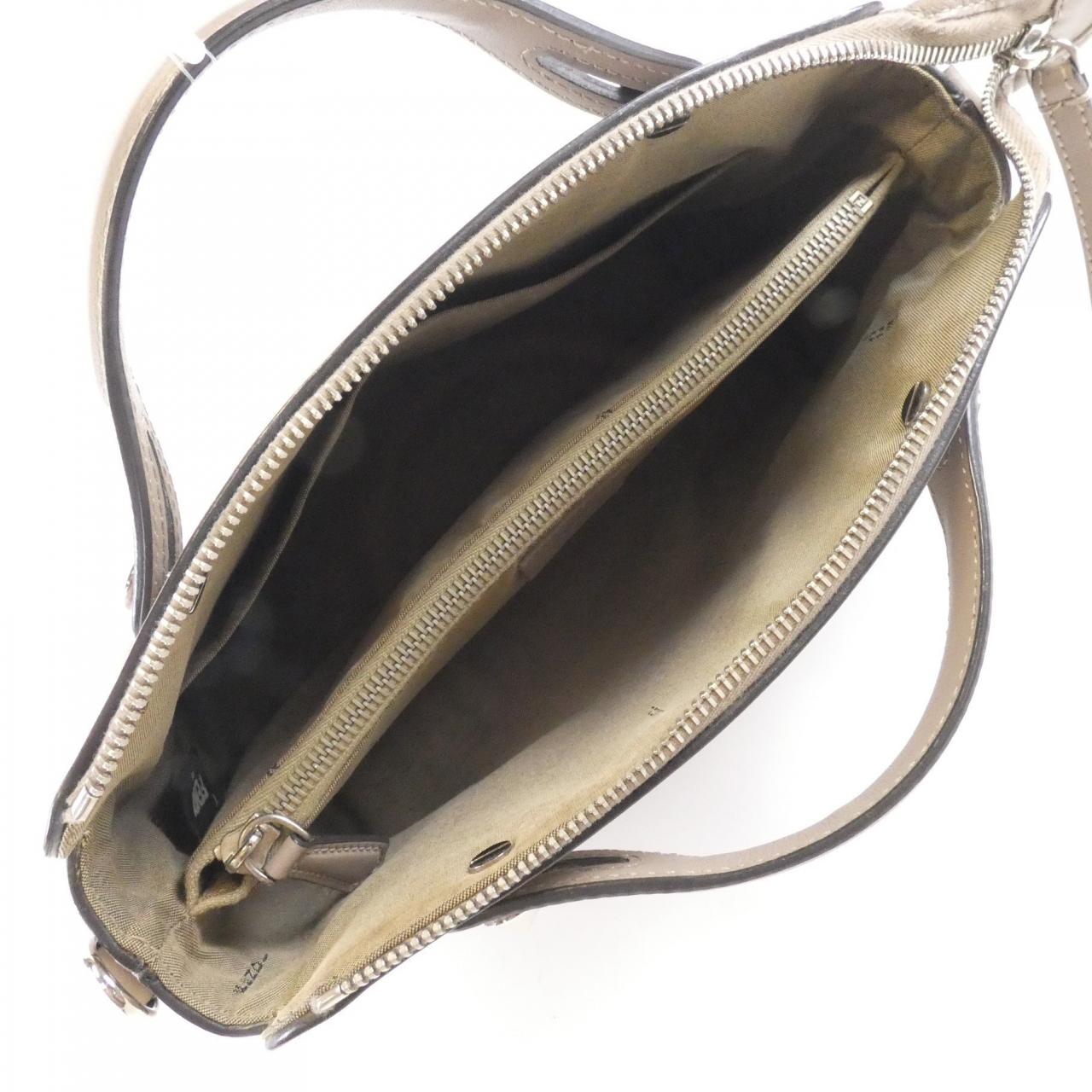 フェンディ バイ ザ ウェイ 8BL124 1D5 バッグ