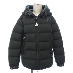 モンクレール MONCLER ダウンジャケット