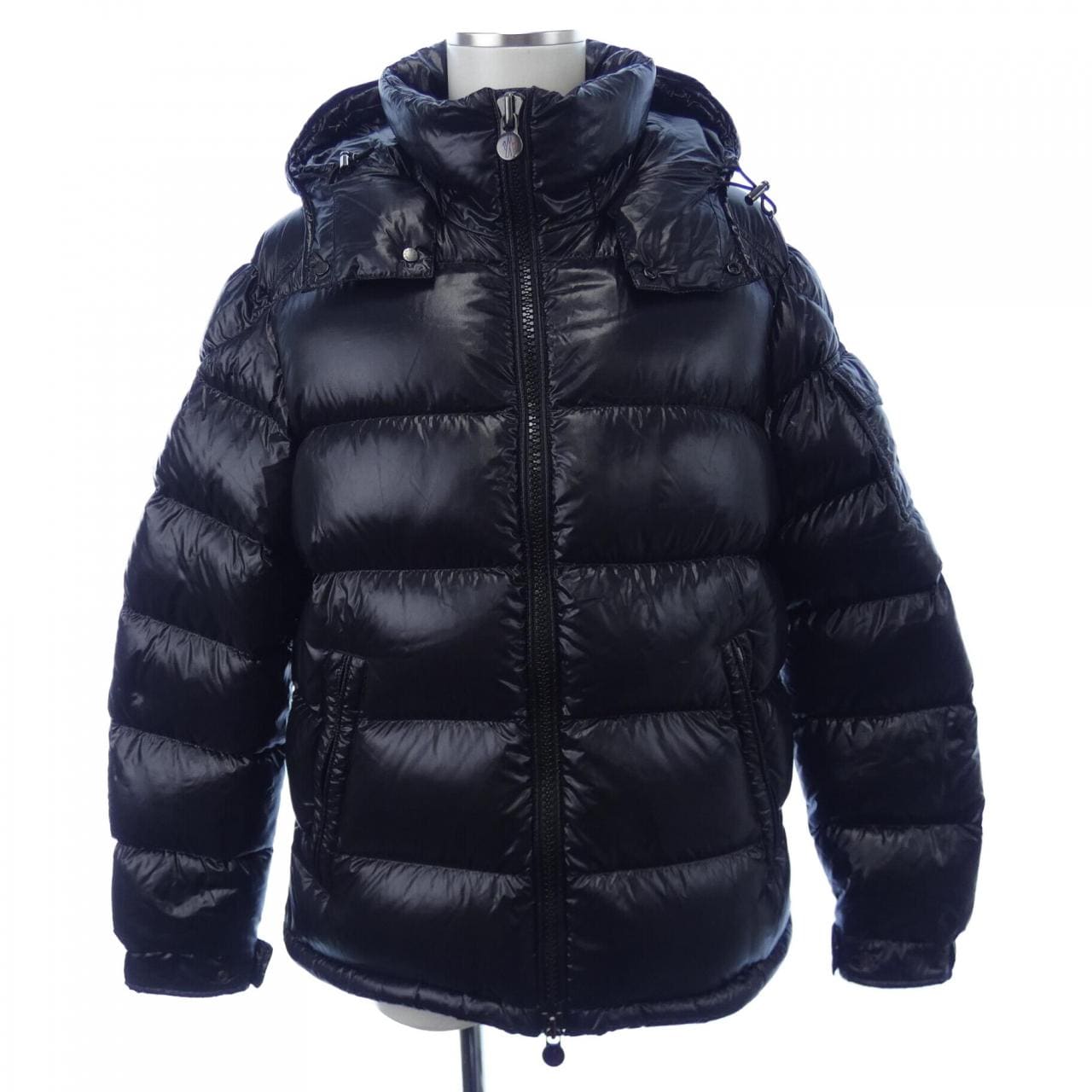 モンクレール MONCLER ダウンジャケット