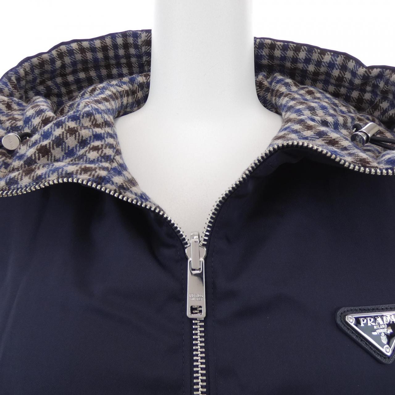 プラダ PRADA トライアングルロゴ 29R002 SOOO 1WQ8 ブルゾン