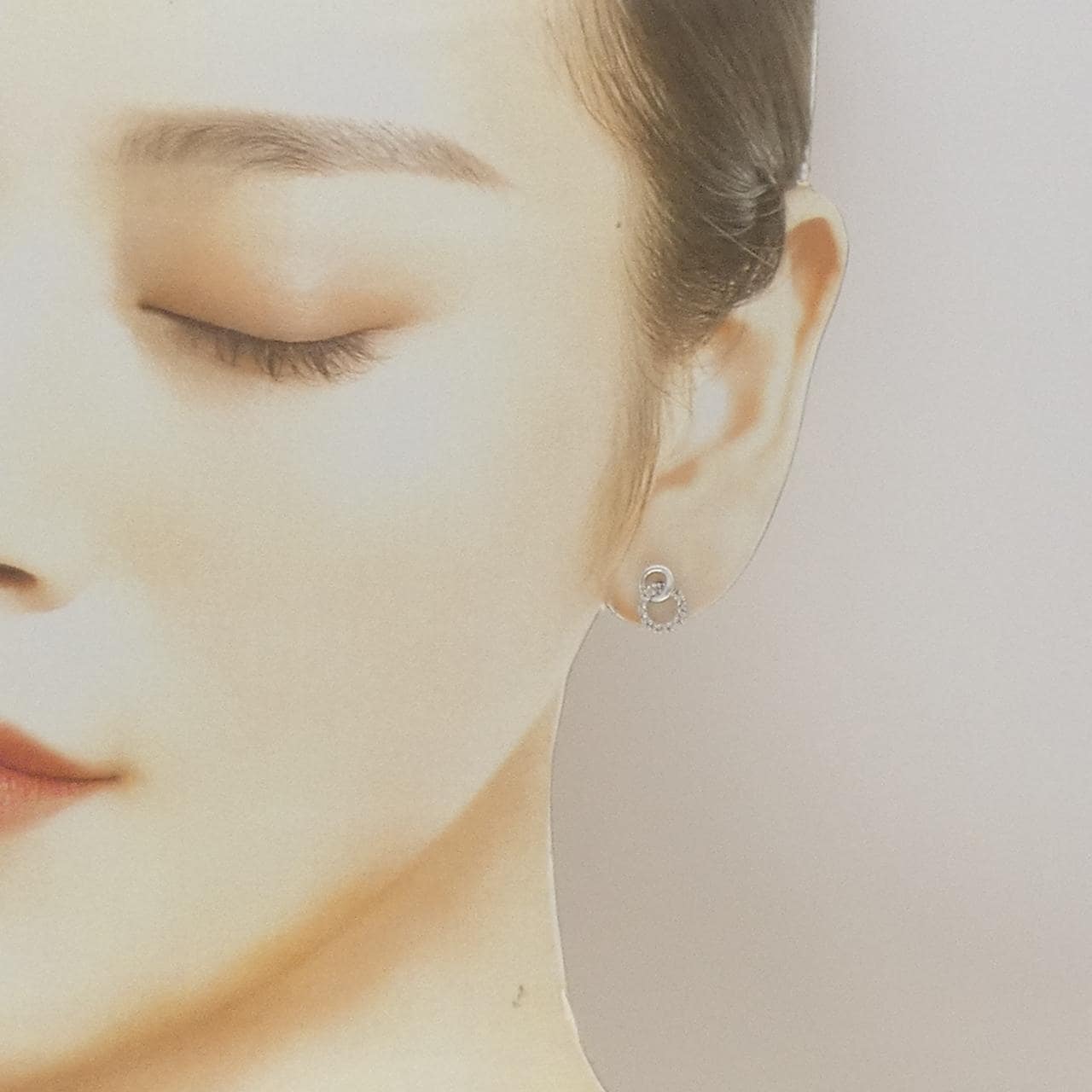 K18WG ダイヤモンド ピアス 0.10CT