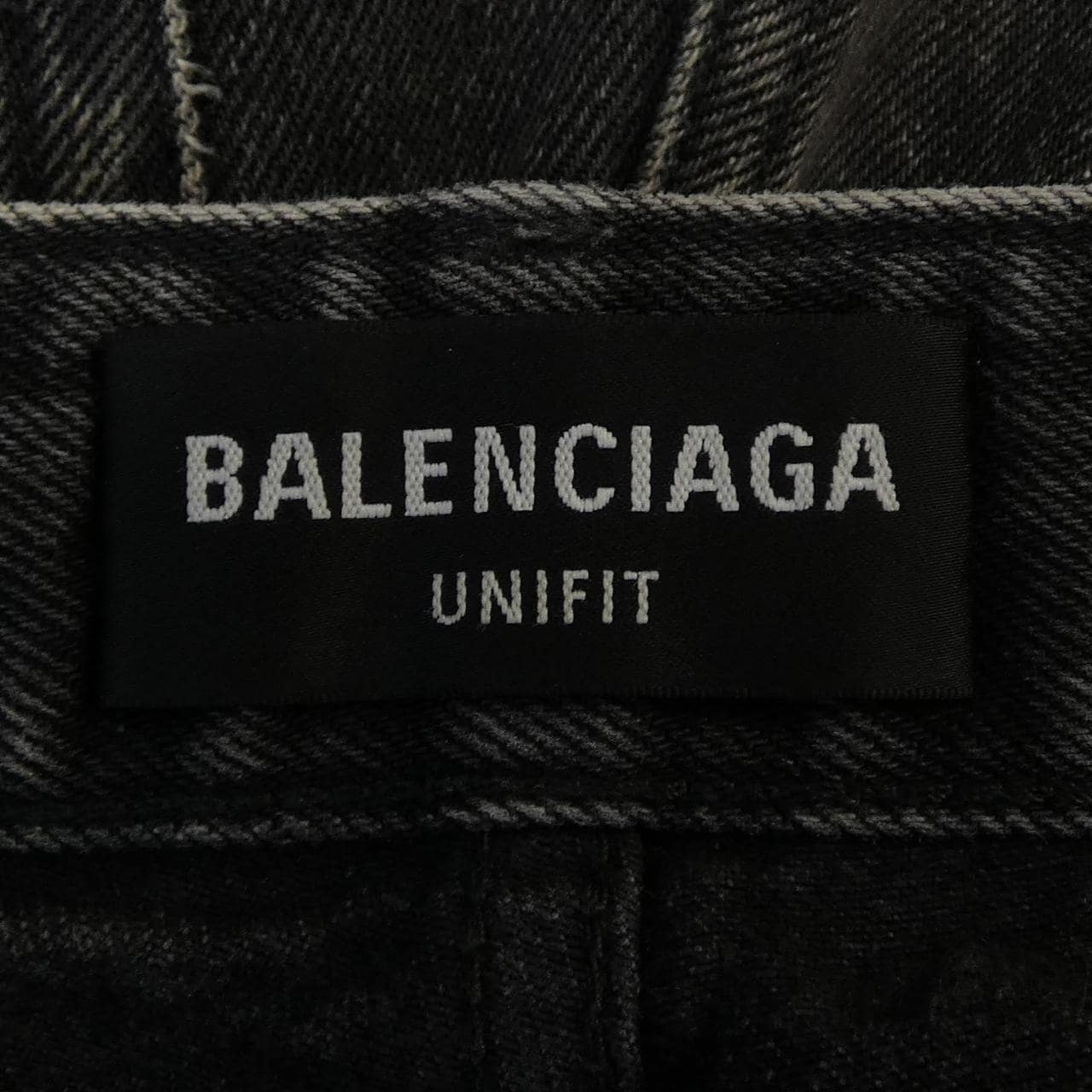 バレンシアガ BALENCIAGA 657615 TBP47 UNISEX ジーンズ
