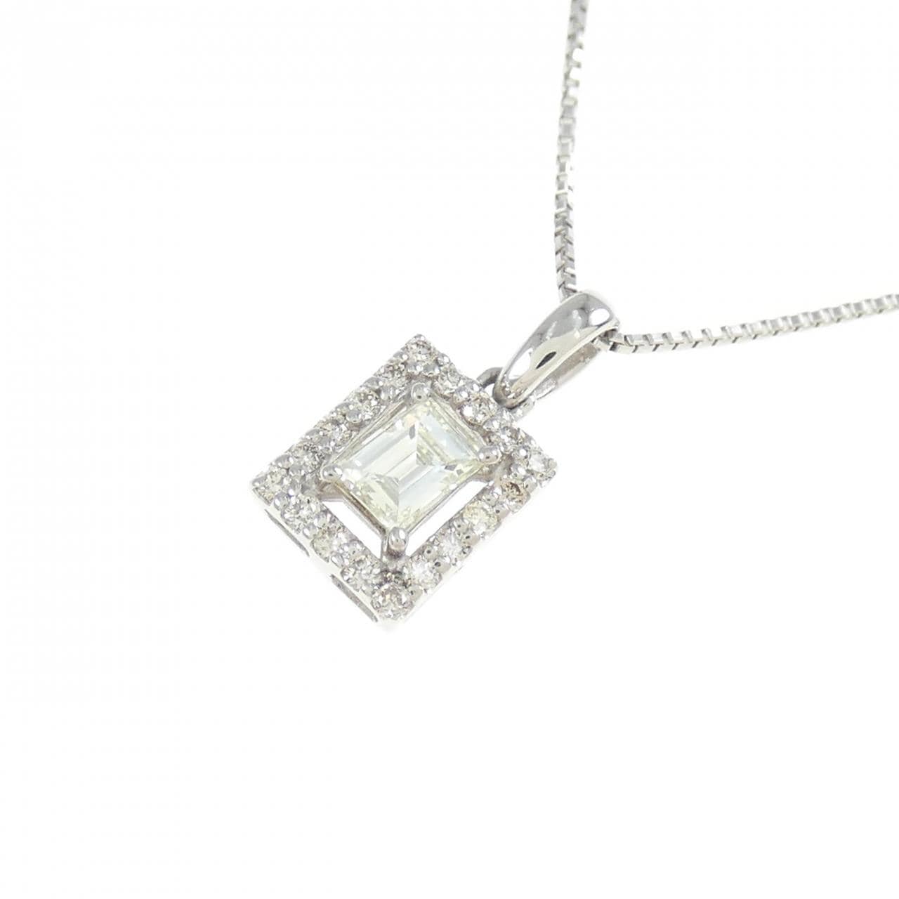 [BRAND NEW] PT Diamond Necklace 0.20CT