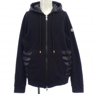 モンクレール MONCLER ダウンジャケット