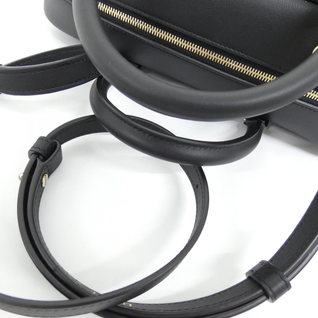 【新品】ロエベ アマソナ 28cm A039N08X15 バッグ