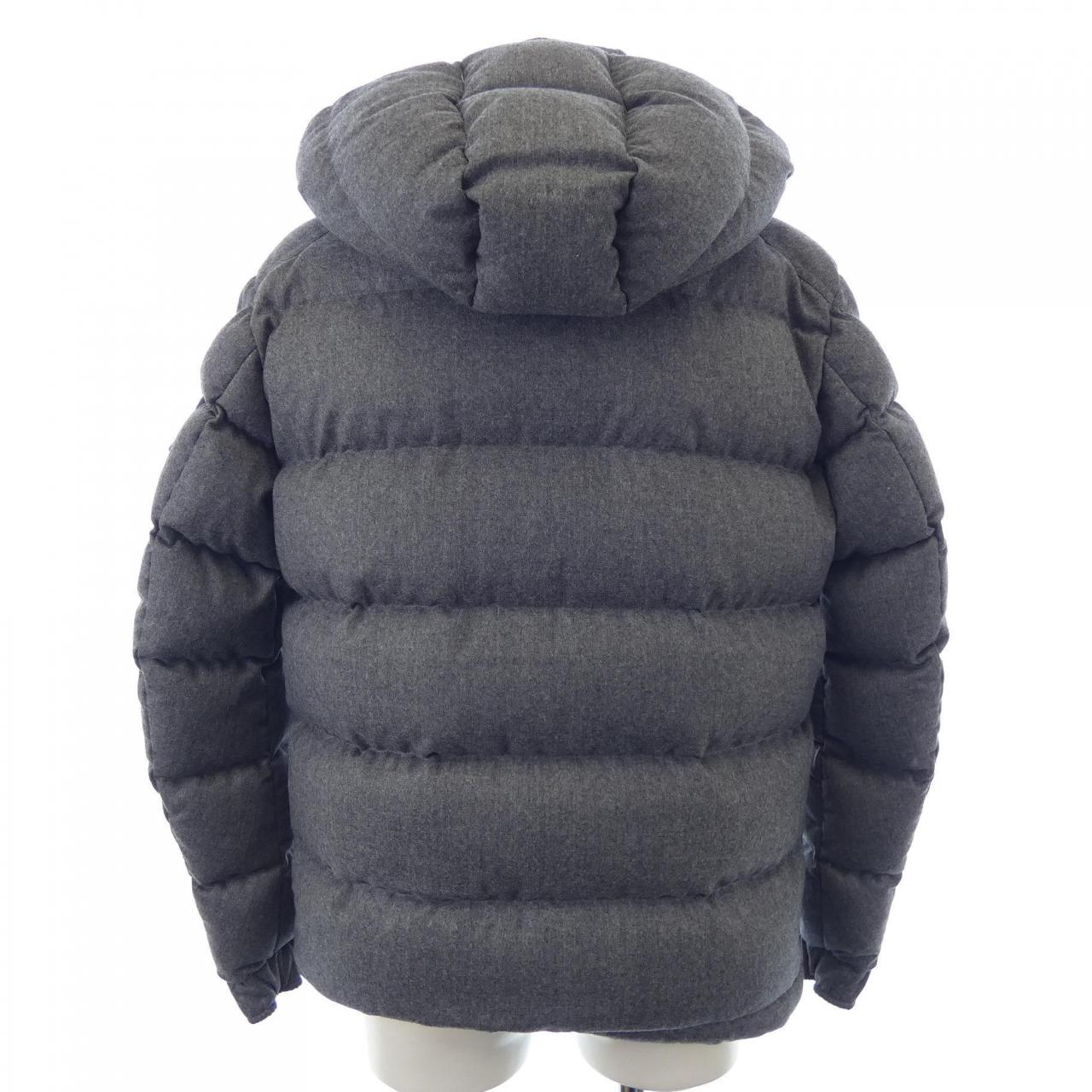 モンクレール MONCLER ダウンジャケット