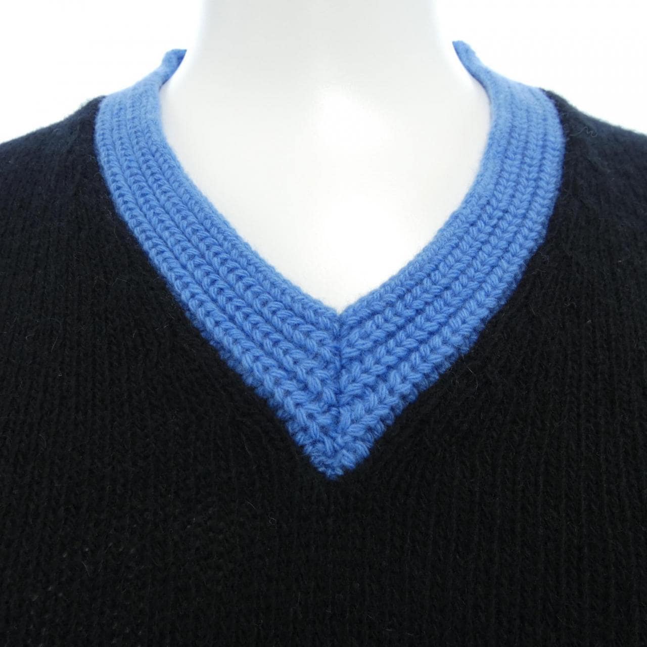 プラダ PRADA P24Z25 R192 1VBL ニット