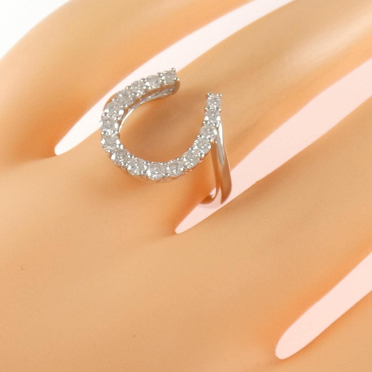 K18WG ダイヤモンド リング 0.58CT