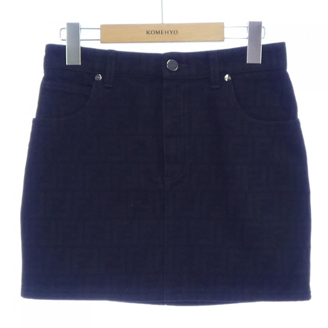 フェンディ FENDI FLQ583 AT1B スカート