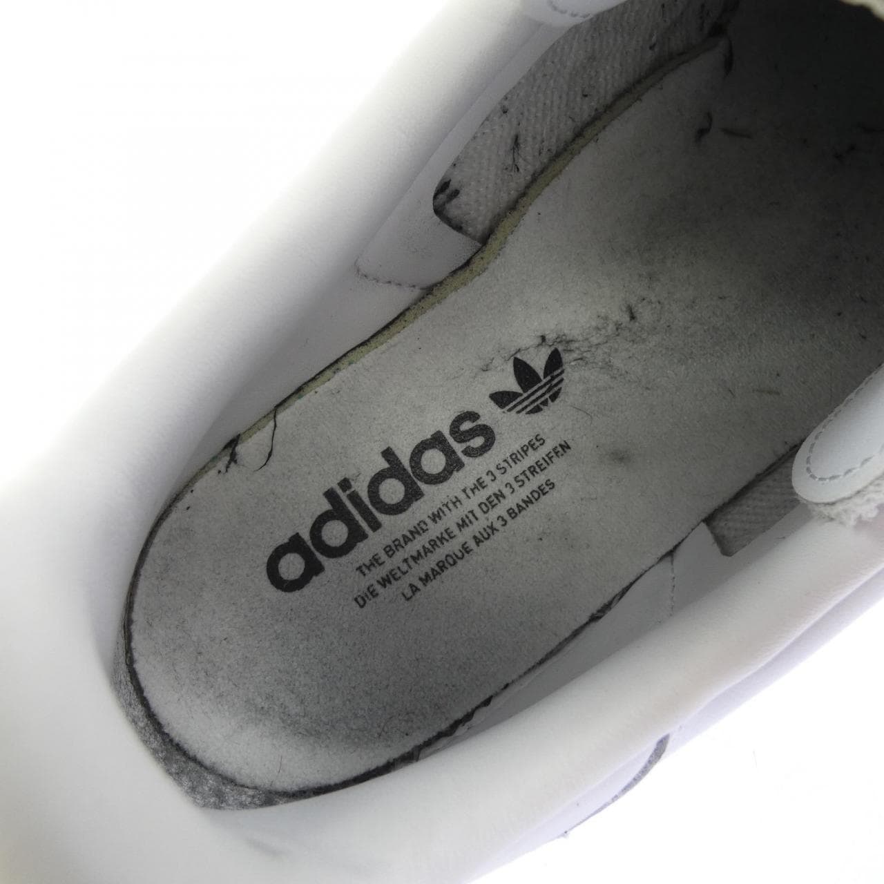 アディダス ADIDAS IE3439 スニーカー