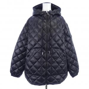 【新品】モンクレール MONCLER K20932F00013 ダウンジャケット