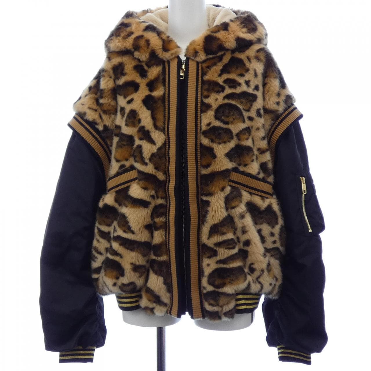 ドルチェアンドガッバーナ DOLCE&GABBANA F9C96F/FUPUB ブルゾン