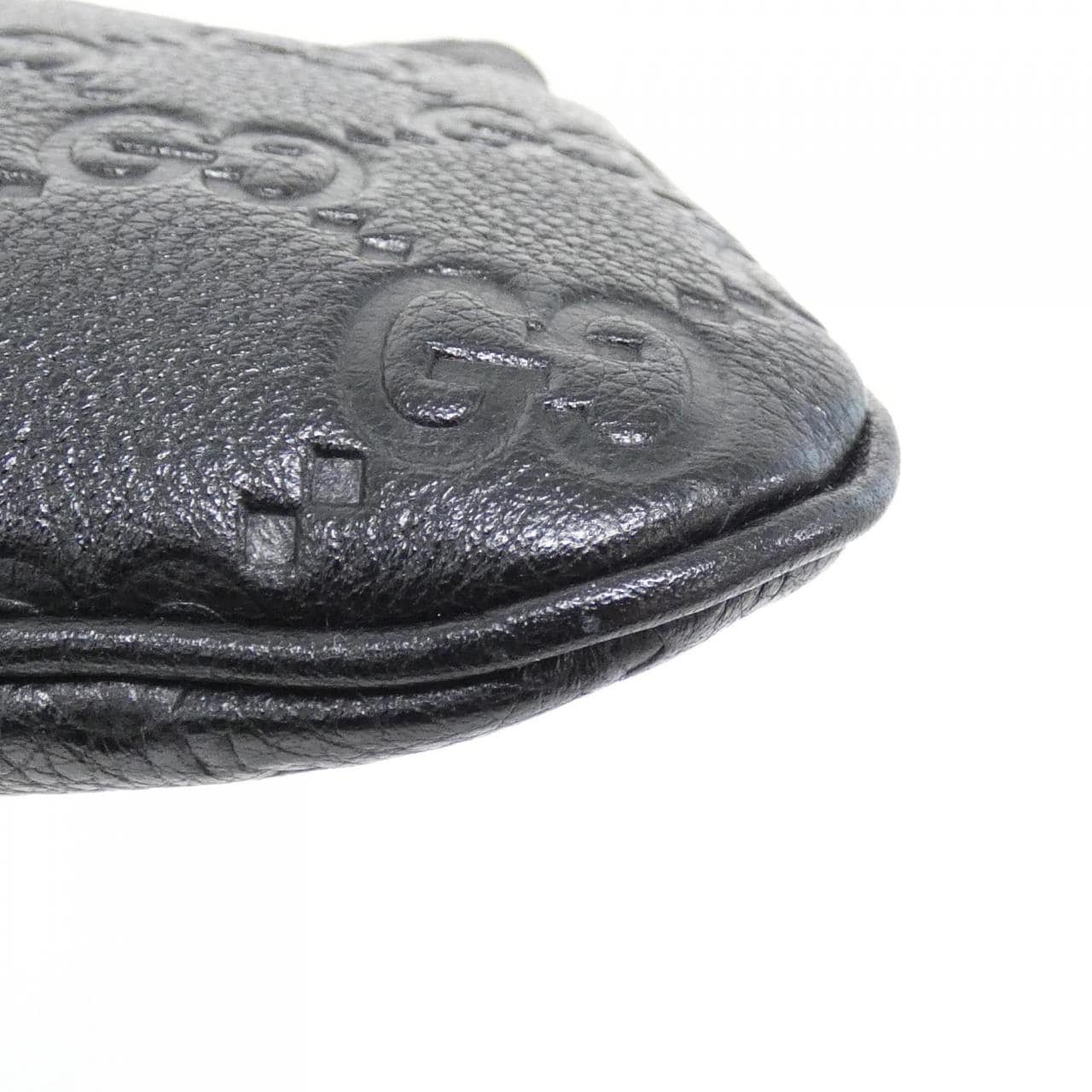 グッチ GG EMBLEM 815277 AAEEM ショルダーバッグ