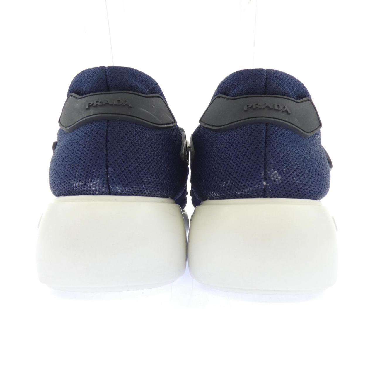 プラダ PRADA スニーカー