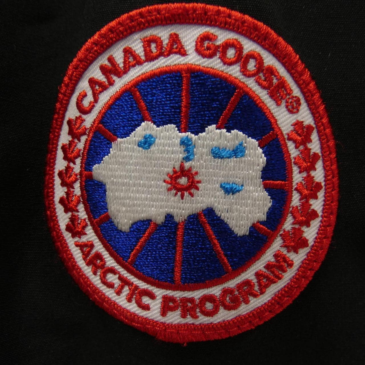 カナダグース CANADA GOOSE ダウンジャケット