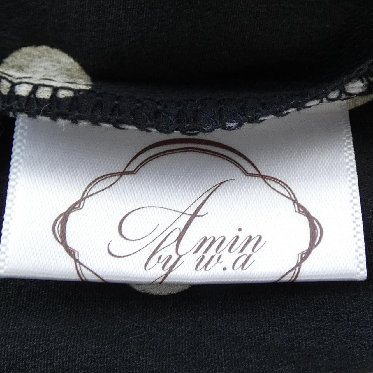 AMIN PUR トップス