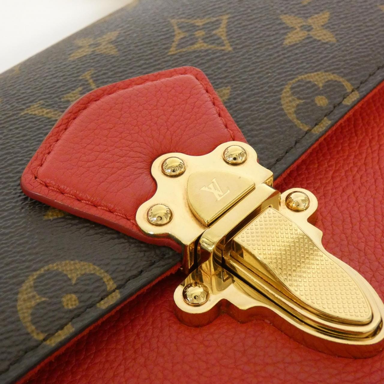 LOUIS VUITTON Monogram Victoire M41731 單肩包