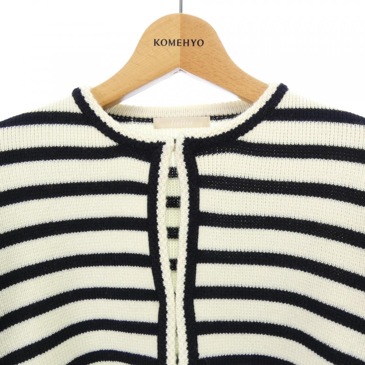 LIRIITO カーディガン