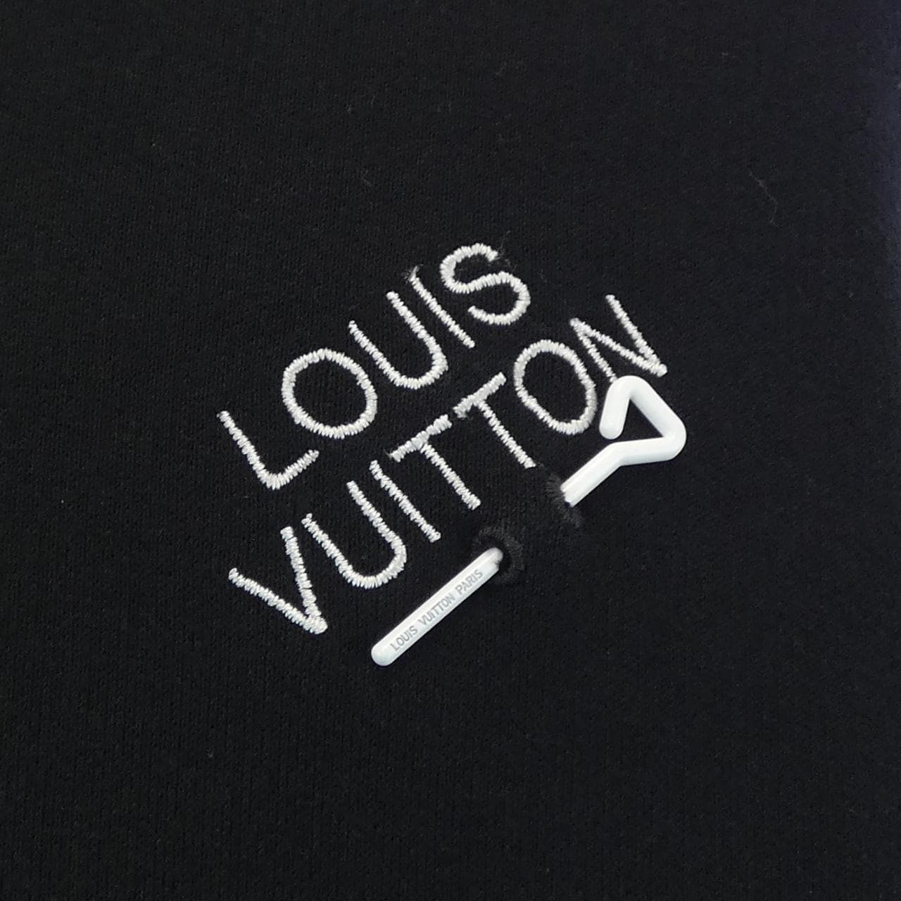 ルイヴィトン LOUIS VUITTON シグネチャーフーディウィズエンブロイダリー HNY56WIHN パーカー