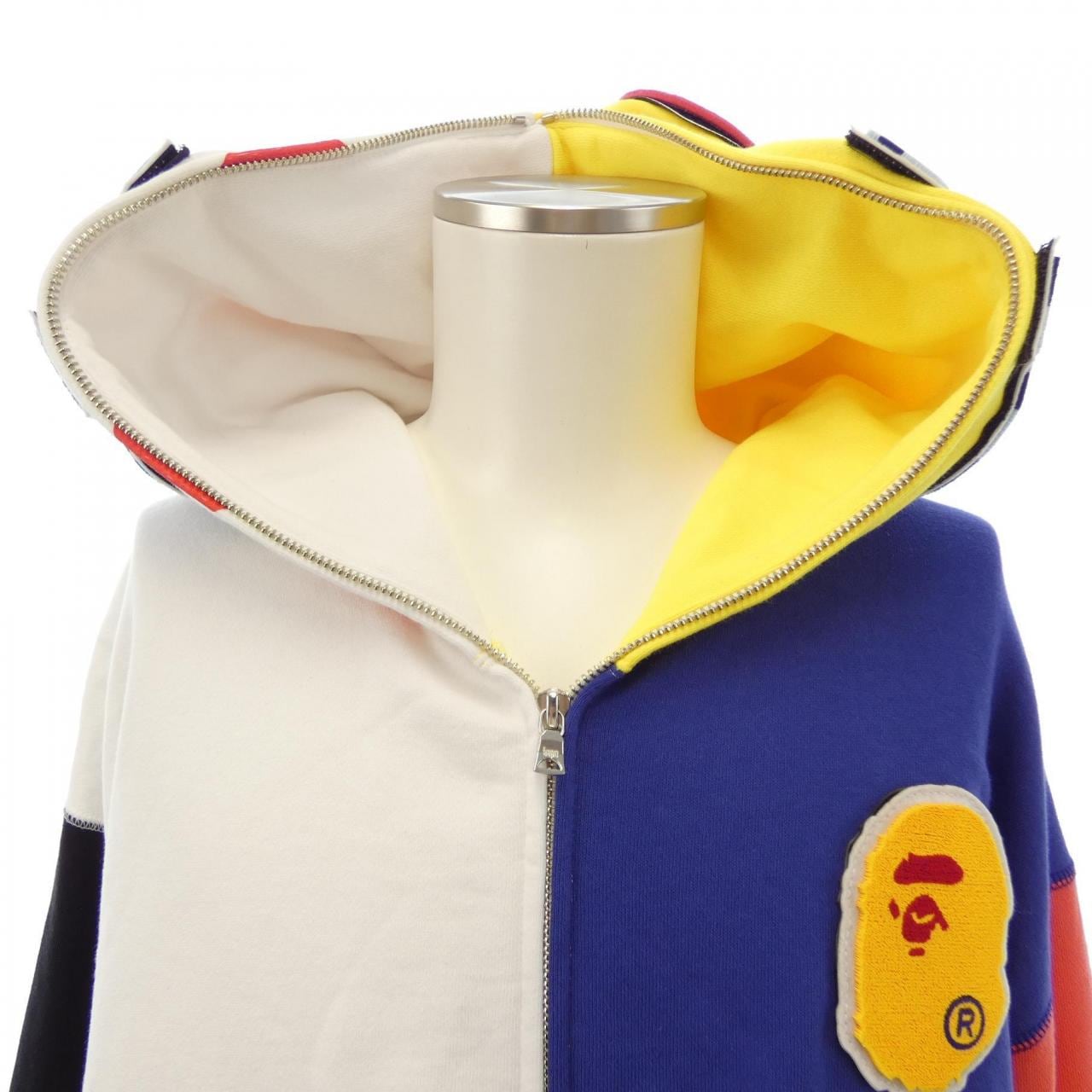 アベイシングエイプ A BATHING APE パーカー