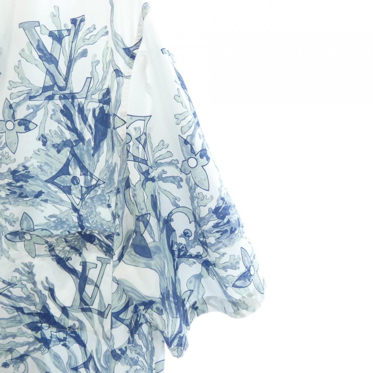 ルイヴィトン LOUIS VUITTON グラフィックショートスリーブコットンシャツ HPS36WAAV S／Sシャツ