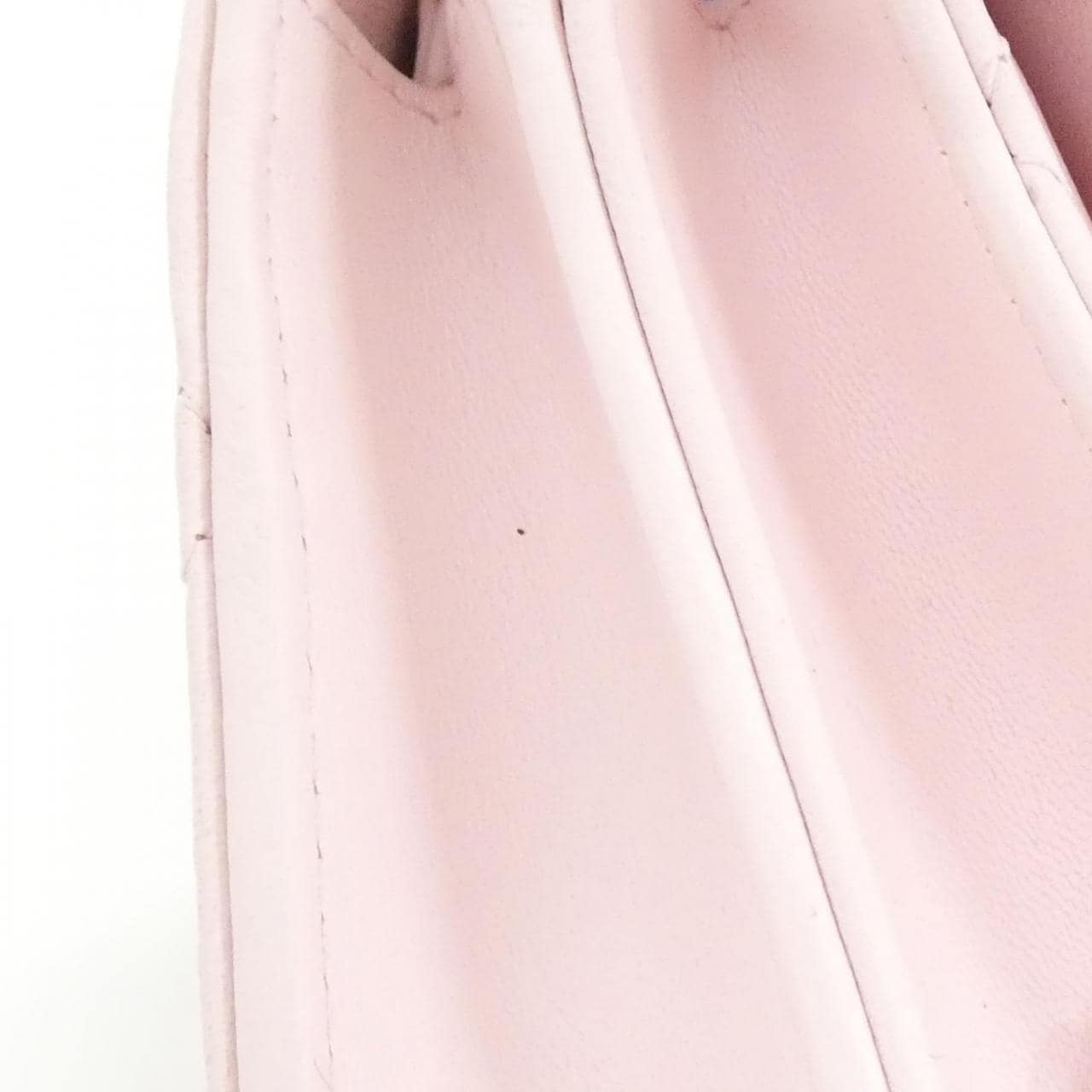 シャネル AP4184  チェーンクラッチ