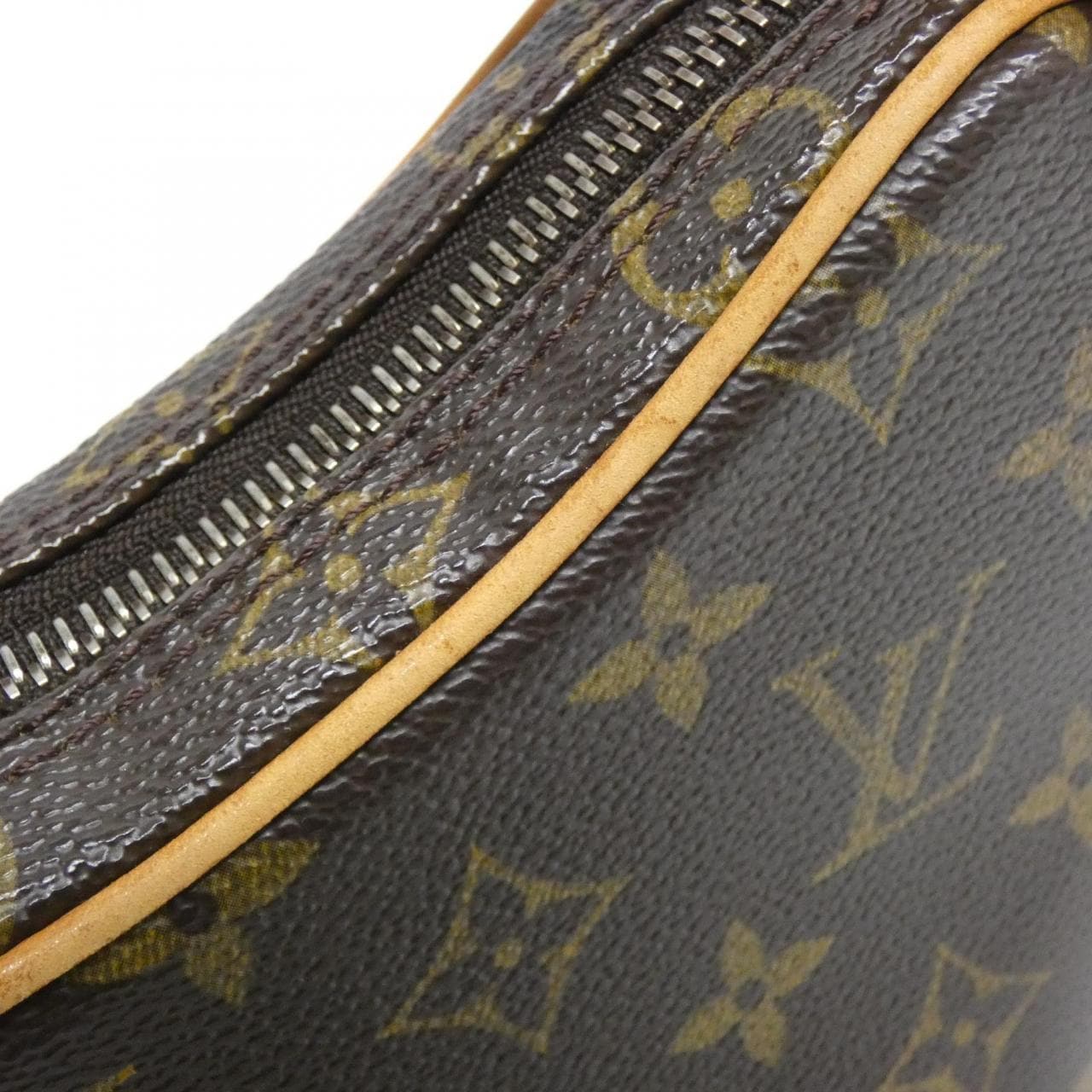 ルイヴィトン モノグラム クロワッサン MM M51512 ショルダーバッグ