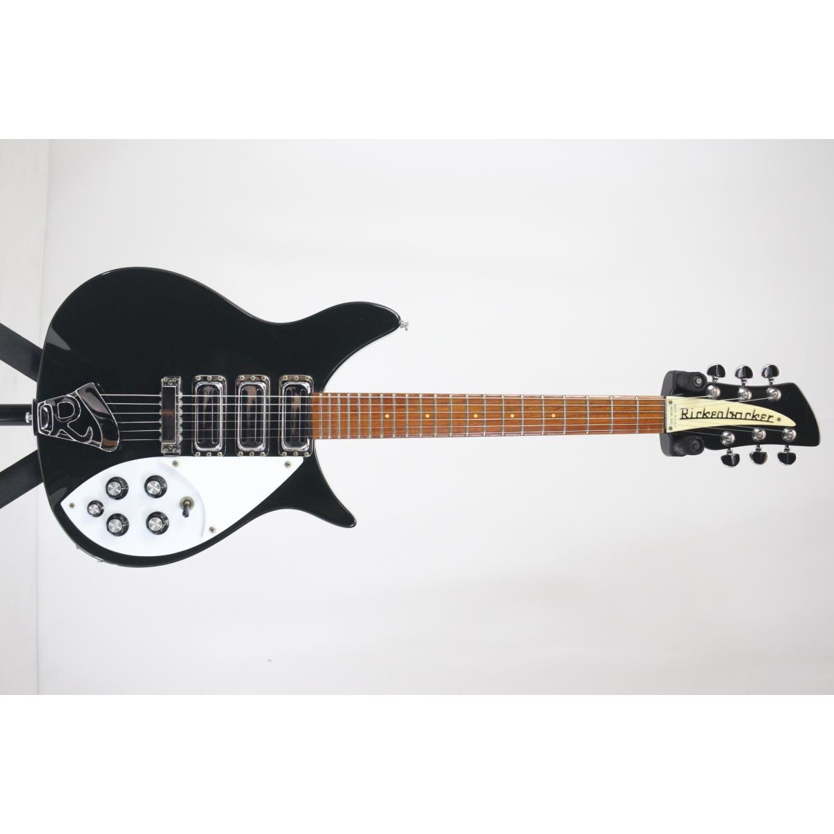 ＲＩＣＫＥＮＢＡＣＫＥＲ　　３２０