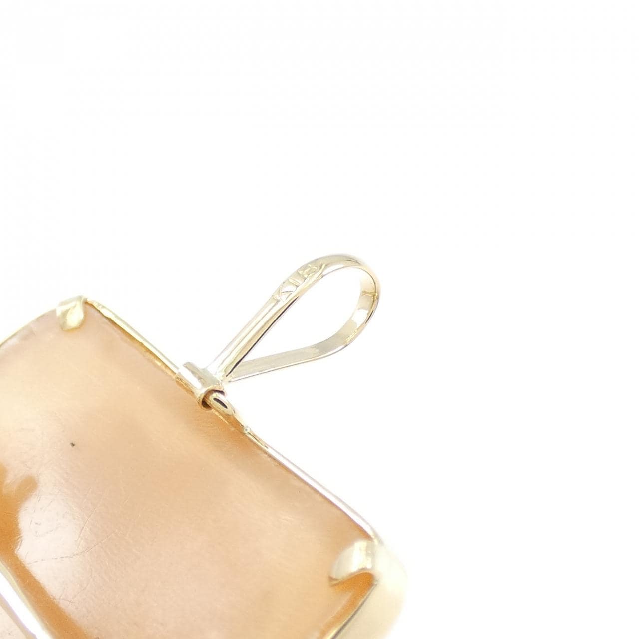 K18YG贝壳浮雕胸针