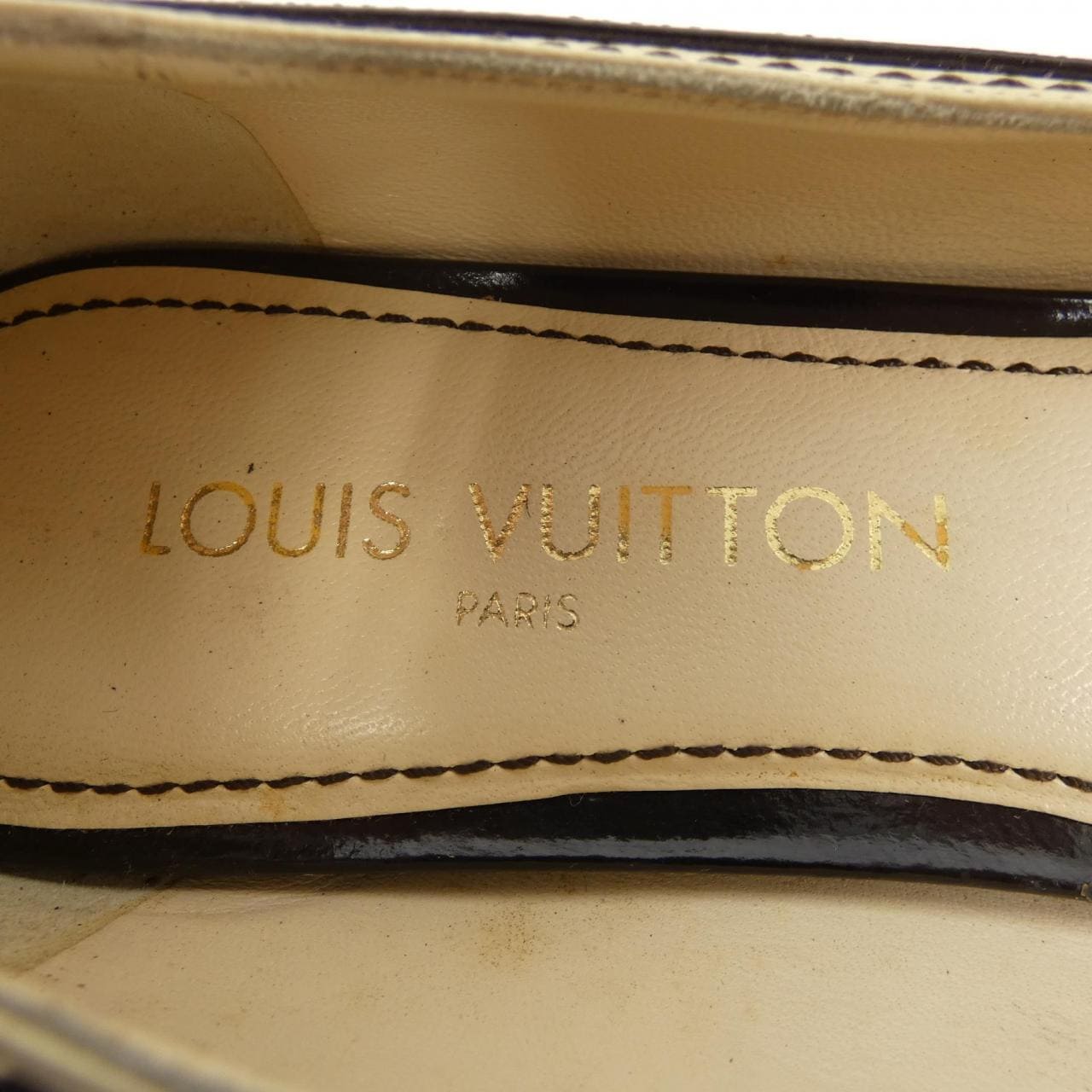 LOUIS VUITTON平底鞋