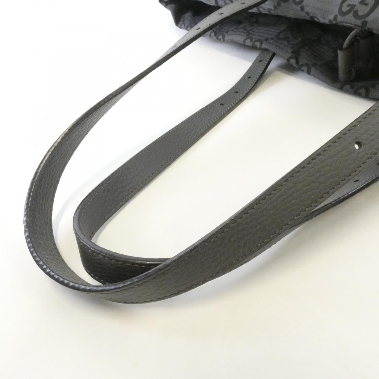 グッチ 767929 FACPM バッグ