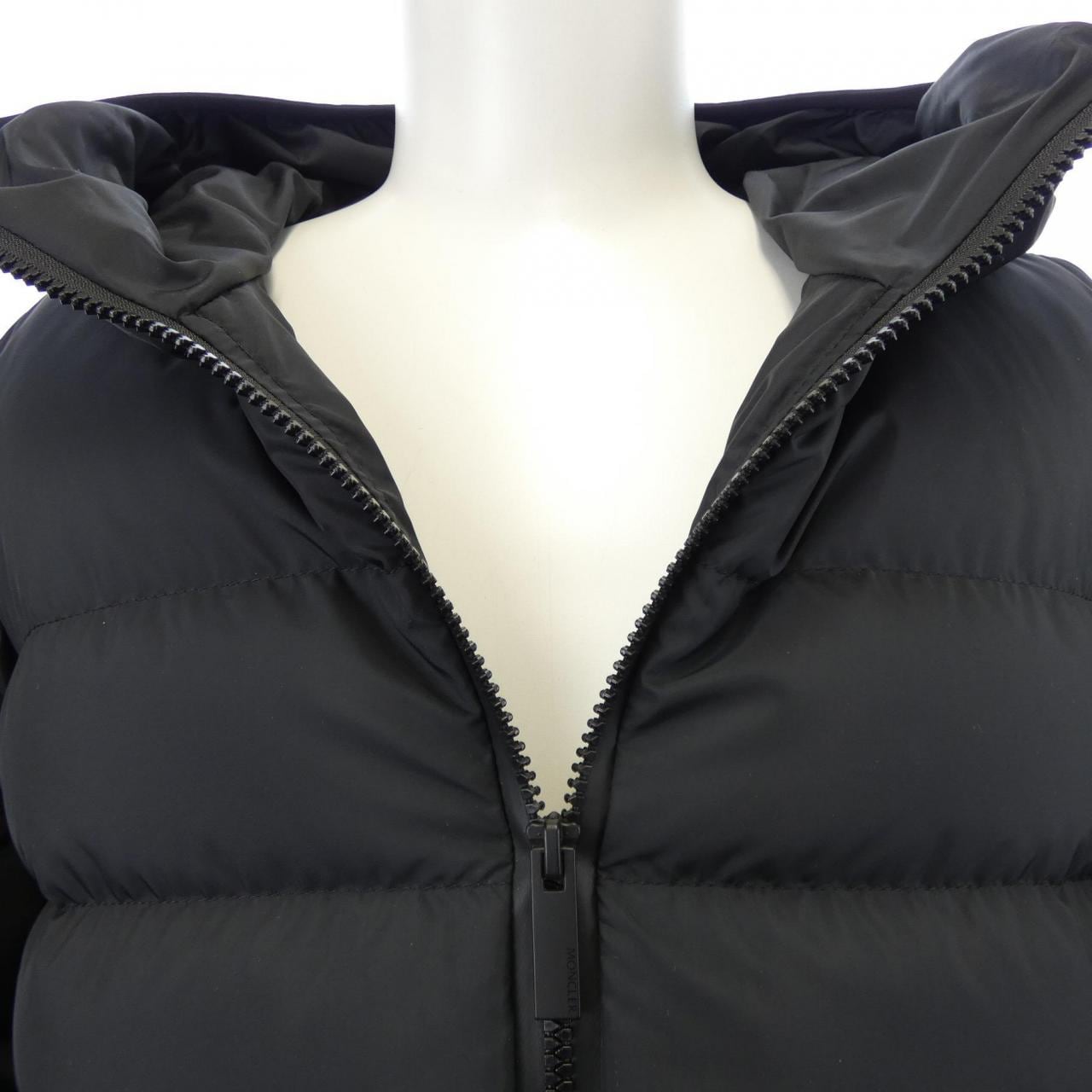 モンクレール MONCLER VERNASCA ダウンジャケット