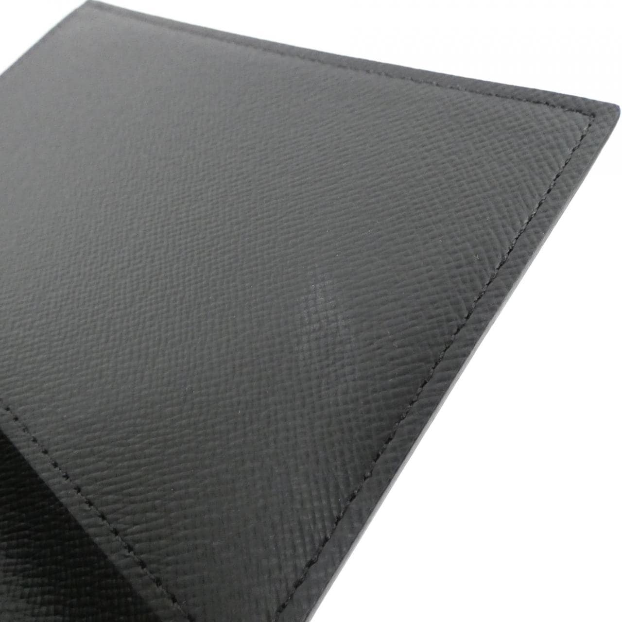 ルイヴィトン モノグラム エクリプス クーヴェルテュール パスポール M64501 パスポートカバー