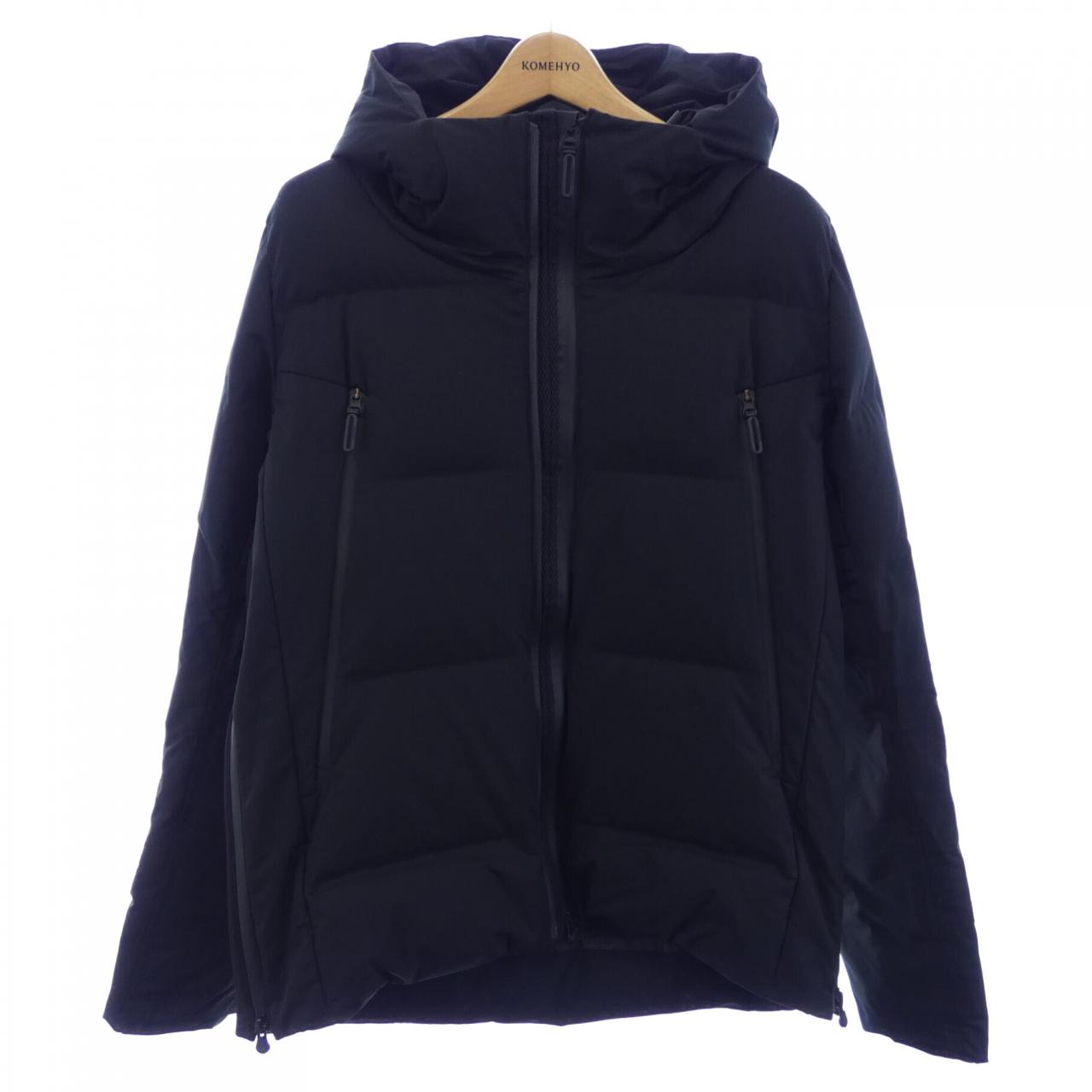 デサント DESCENTE ダウンジャケット