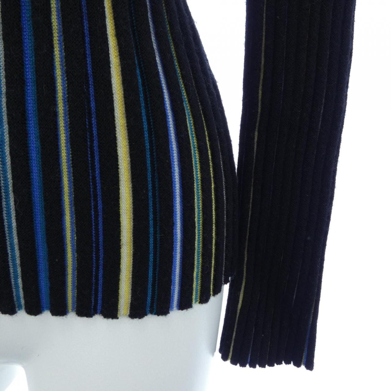 イッセイミヤケ ISSEY MIYAKE IM54KN505 ニット