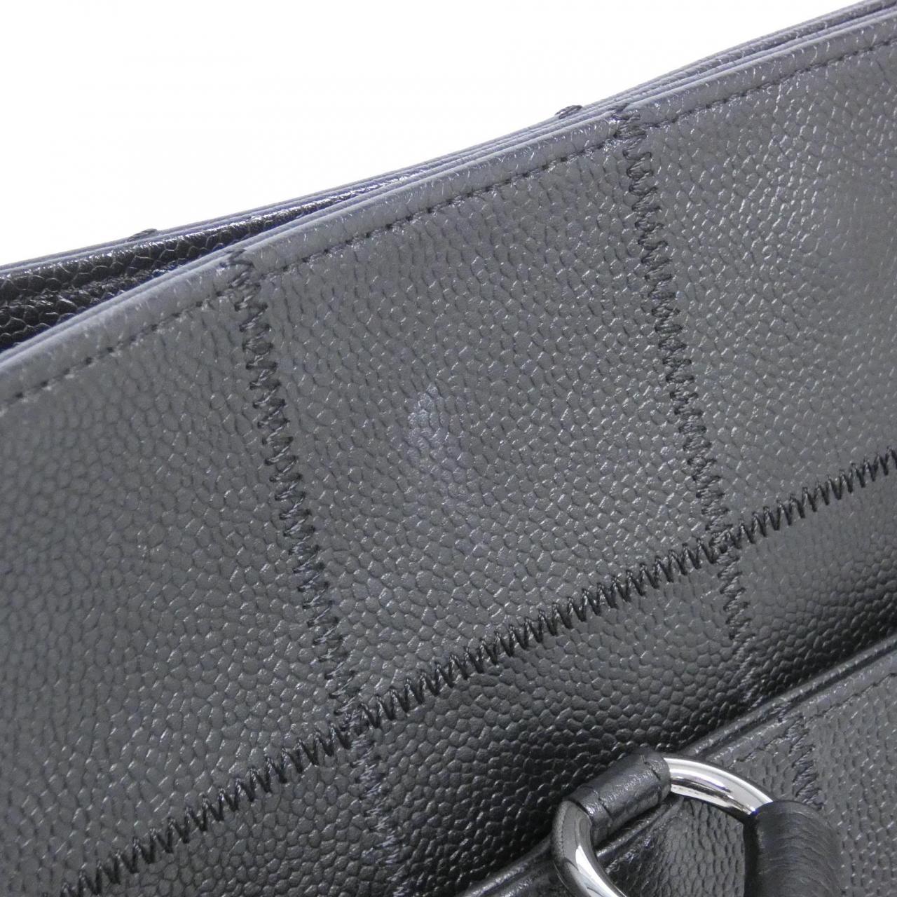 シャネル ショルダーバッグ