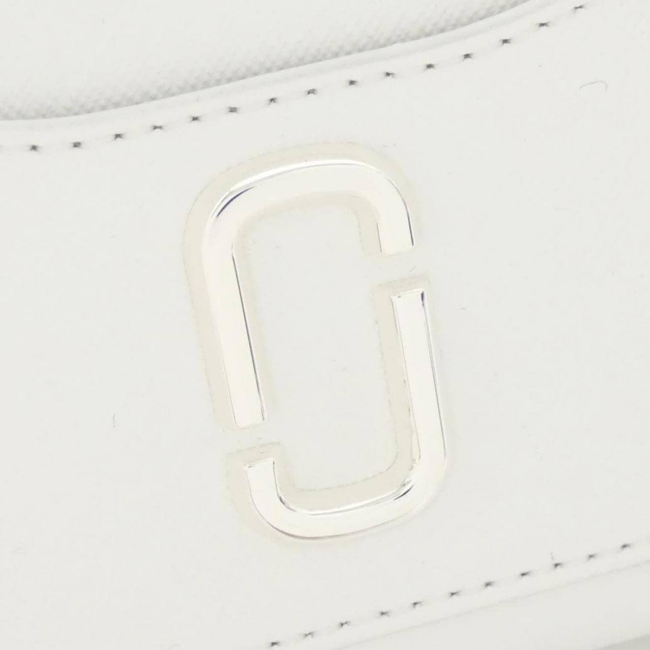 【新品】マークジェイコブス THE DTM UTILITY SNAPSHOT 2F3SMP050S07 財布